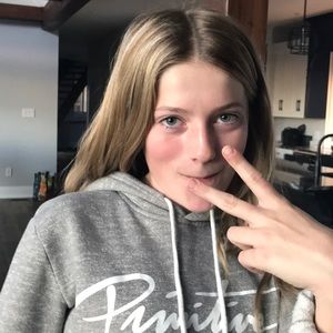 Meet your Posher, Kim